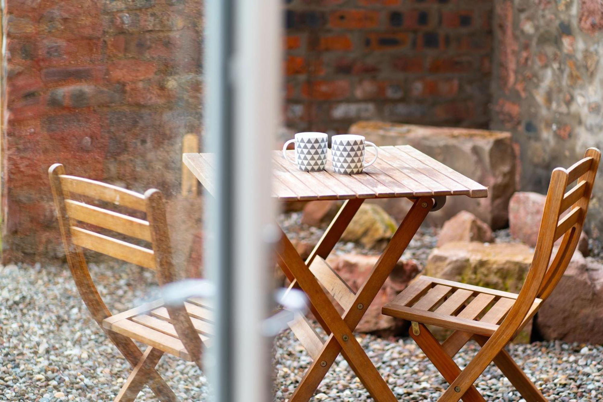 Grange8 Luxury Snug & Courtyard In Blairgowrie Apartment Blairgowrie and Rattray Exterior foto