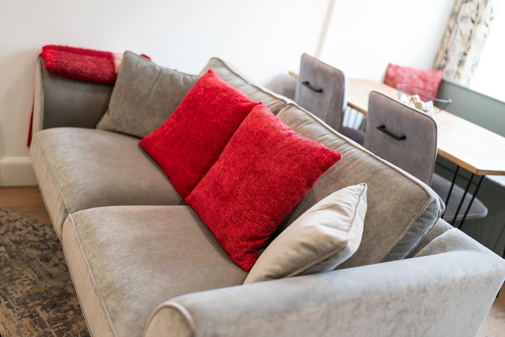 Grange8 Luxury Snug & Courtyard In Blairgowrie Apartment Blairgowrie and Rattray Exterior foto