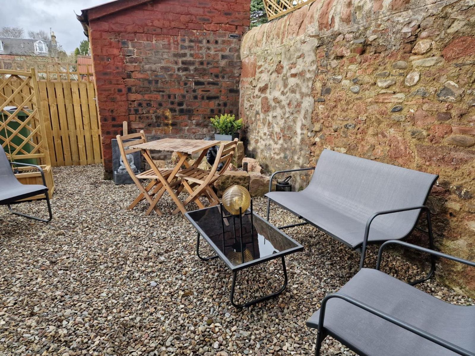 Grange8 Luxury Snug & Courtyard In Blairgowrie Apartment Blairgowrie and Rattray Exterior foto